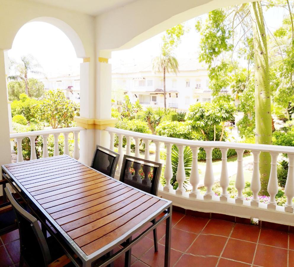 Chez Migs & Luci. Marbella. Milla De Oro. Golden Mille Apartment Exterior photo