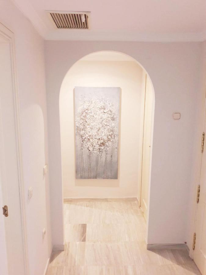 Chez Migs & Luci. Marbella. Milla De Oro. Golden Mille Apartment Exterior photo