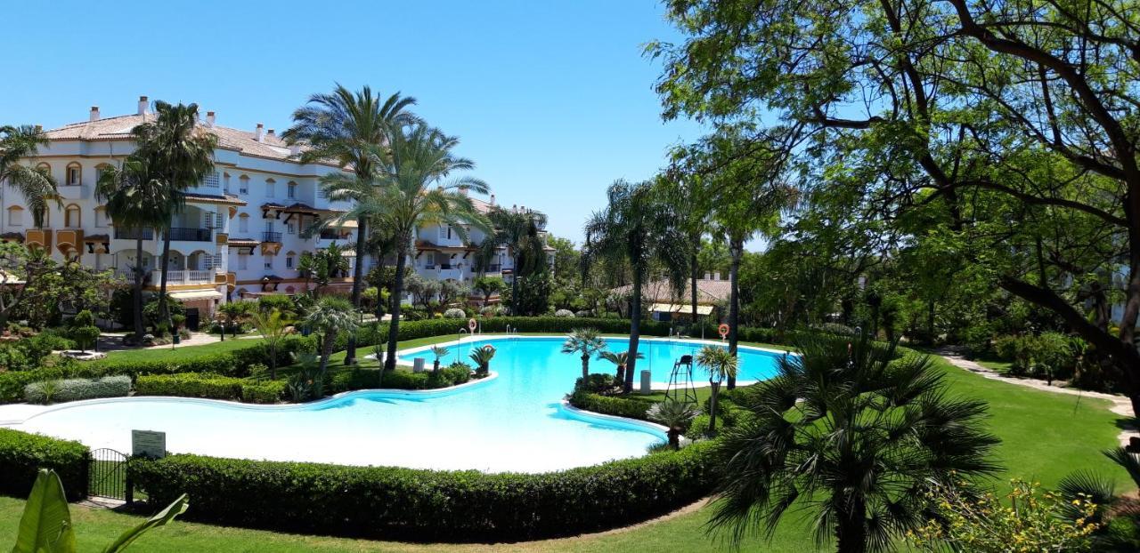 Chez Migs & Luci. Marbella. Milla De Oro. Golden Mille Apartment Exterior photo